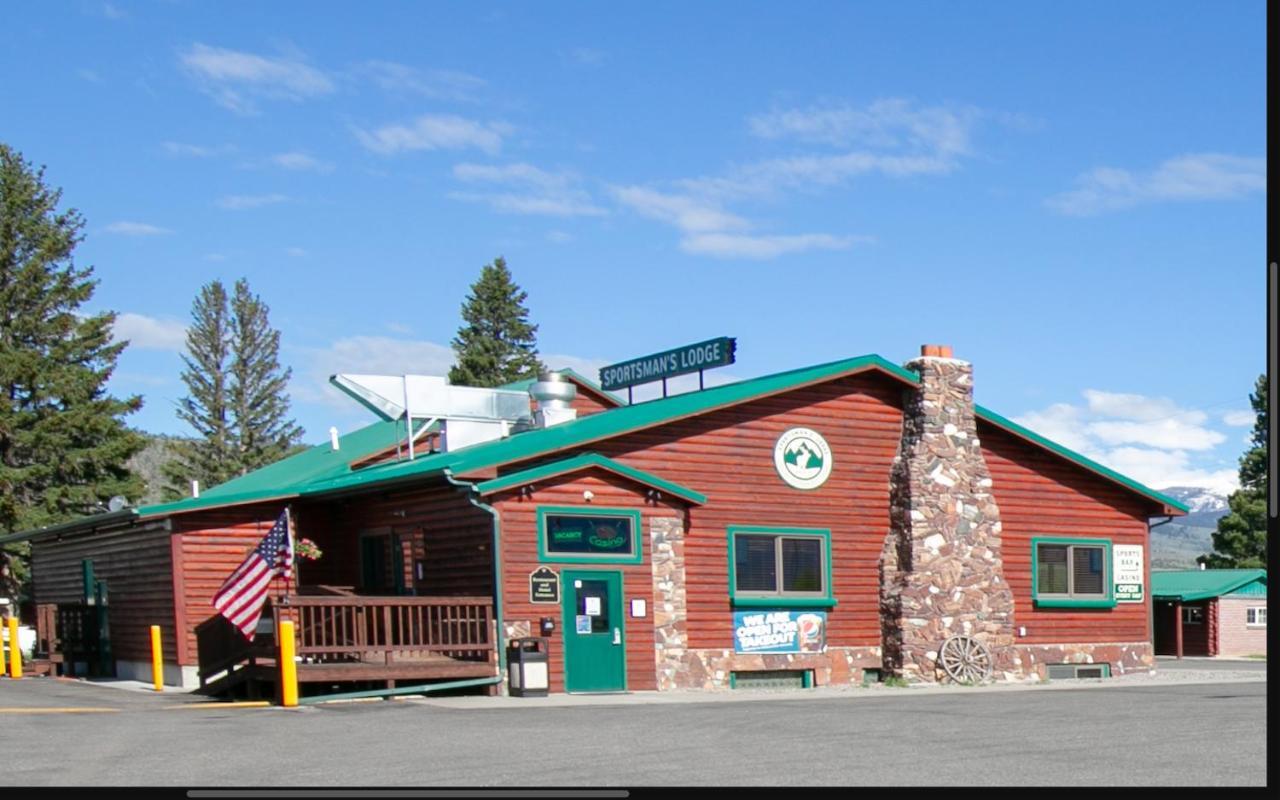 Sportsman'S Lodge Ennis Exterior photo